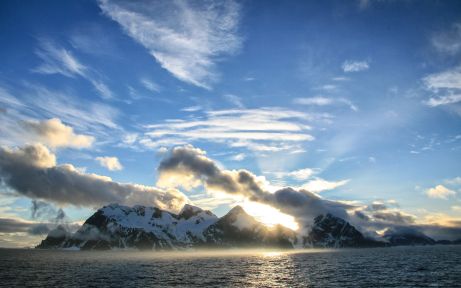 Exploradores: la Península Antártica y el mar extremo de Weddell